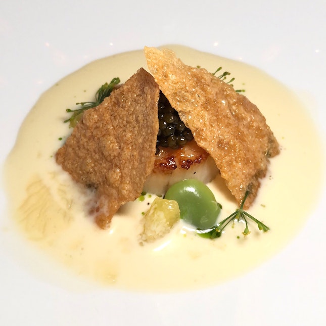 Hokkaido Scallop & Caviar (A Course In The $155++ Chef’s Tasting Menu)