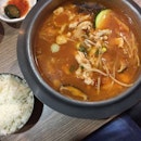 Sliced Marinated Chicken Kimchi Soup