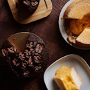 Old Seng Choong is coming out with their new cakes, mainly the Salted Egg Yolk Lava Chiffon Cake [$23.80] and the Black Sugar Cake with Walnuts [$23.80].