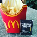 The new mcd shaker fries-it's a truffle 🍟!