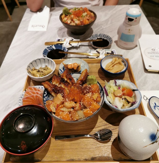 Grilled Unagi Chirashi Set Lunch