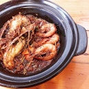 Claypot Black Pepper Seafood Tong Fen for lunch.