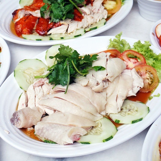 For Wallet-Friendly Chatterbox-Style Chicken Rice 