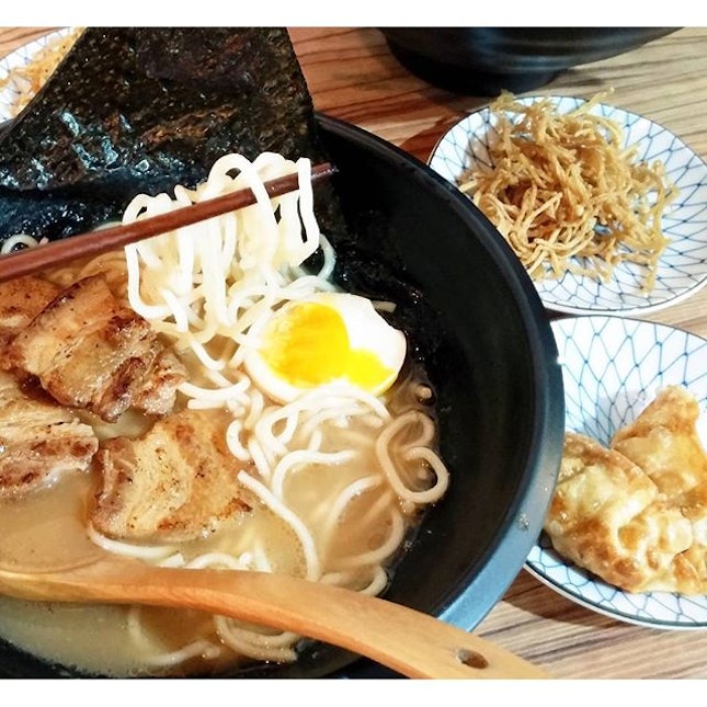 For Ramen with Melt-in-your-Mouth Grilled Meats