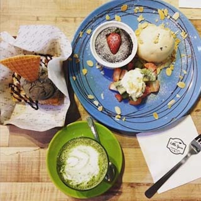 For Gelato And Waffles In Batu Pahat
