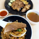 Braised Duck Platter plus Dry Hor Fun @lorducklefengThe braised duck might not be that tender but the taste is rather good and I like the hor fun too.