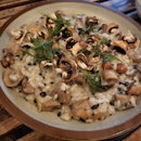 mushroom risotto $23