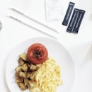 🍳 #breakfast #food #eggs #potato #tomato #soso