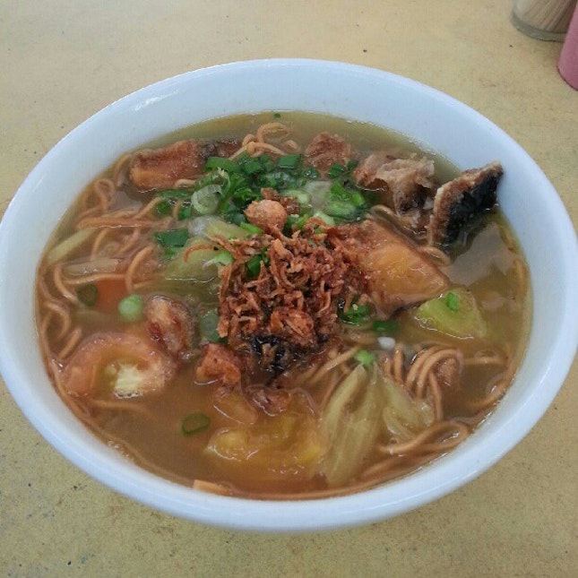 fish head noodles with yee mee