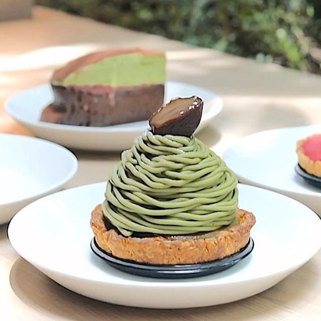The most LEGIT Matcha and Sakura desserts you can find at Jewel Changi Airport.