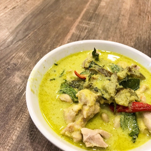 Green Curry + Rice ($8)
