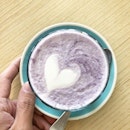 Sending 💕to those I love, you know who you are 💋

Taro Latte - A$5
📍: @longstoryshortcafe Port Melbourne, VIC, AU