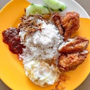 Back to Changi Village and another plate of nasi lemak, this time round from the other popular stall in the hawker centre.
