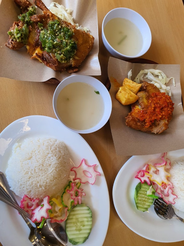 Indonesian Spicy Meal in The Centrepoint  ($10 Per Pax)