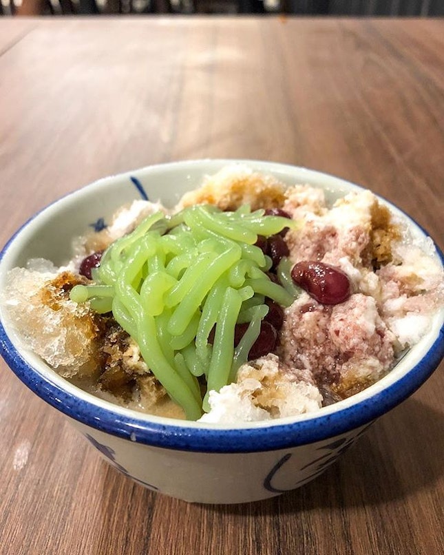 $2 Chendol at Malaysia Chiak @ Westmall - a new dining concept that provides various Malaysian dishes.