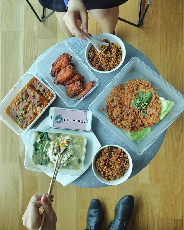 [PROMO] Week 2 of @deliveroo_sg You Deserve the Best promotion
•
Week 2 - Chinese cuisine
•
from 27 - 3 July, you get to choose from a range of chinese restaurants like @crystaljadesg, @wanton.sg , @paradisegrpsg and many others.