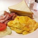 Scrambled Egg & Bacon Served With Butter Toast @ Han’s, 50 Jurong Gateway Road, Jem #B1-03.
