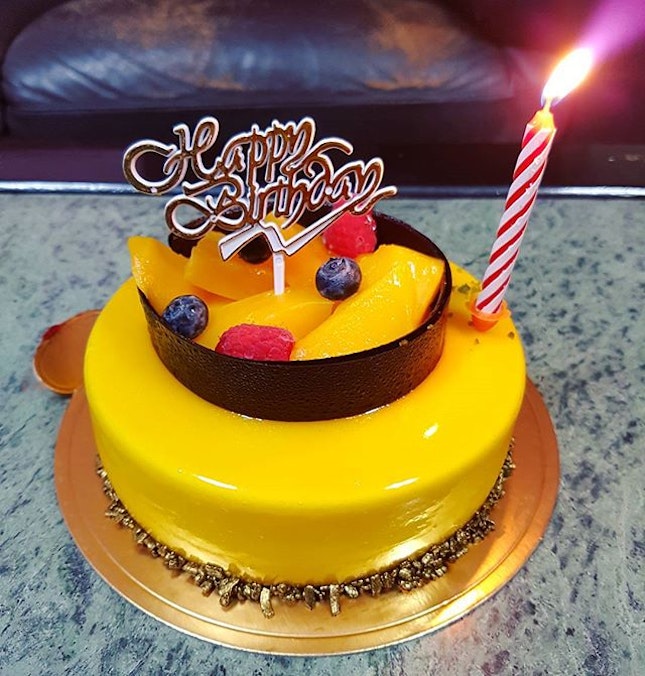 Mango pop cake from breadtalk for dad's birthday! - 2ebbb4a1326839f827341580919 Original