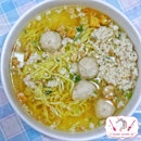 Minced Pork Noodles, $3 from 兴记肉脞面 𝗫𝗶𝗻𝗴 𝗝𝗶 𝗥𝗼𝘂 𝗖𝘂𝗼 𝗠𝗶𝗮𝗻 ⠀
