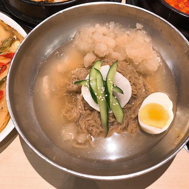 [Mul-Naengmyeon, $12.90]

Despite the many korean restaurants in Singapore, Naengmyeon is not as commonly seen on menus unlike bibimbap/jjajangmyeon/stews.