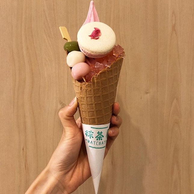 Its the Spring season and that of course means that @matchayasg 's back with their Sakura Softserve!