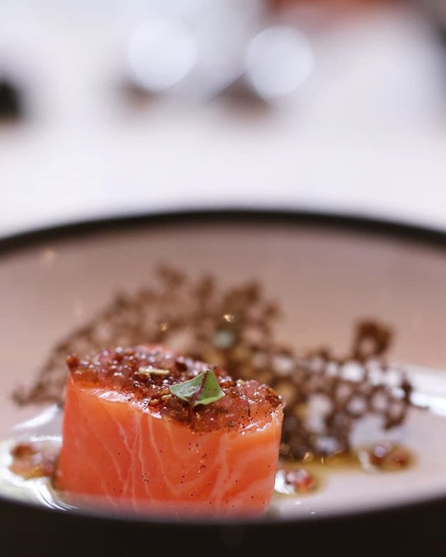Until 9 August,  Chef @steflequellec is dishing up some of her signatures like this vanilla butter poached salmon along Chef Benjamin Halat on Sentosa island 🇸🇬
.