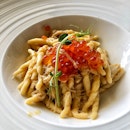 👉 Strozzapreti Pasta with Crab, Prosecco & Salmon Caviar 👈