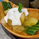Steamed Tapioca with Salted Coconut