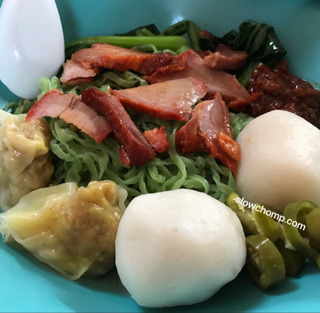 Fuzhou fishball wantan spinach noodle, $4