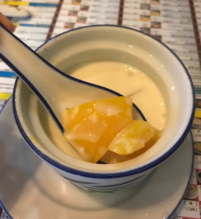 Hawaiian Papaya Boiled w Fresh Milk ($3.30)