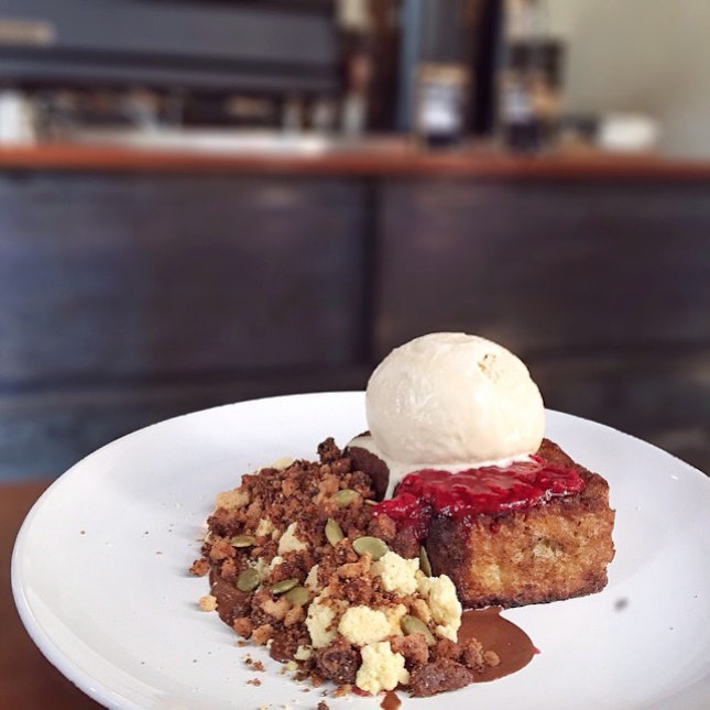 Friday deserve some loving with Brioche French Toast [RM19].