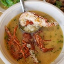 Yesterday wanted comfort food for lunch, so we decided to try the Lobsters Porridge from Orchird Live Seafood.
