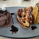 Buttermilk Waffle With Double Choc Ice Cream