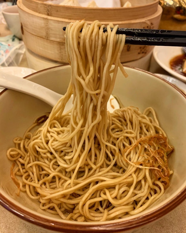 Noodle Tossed In Scallion Oil