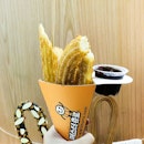 Churro with Blueberry Dip