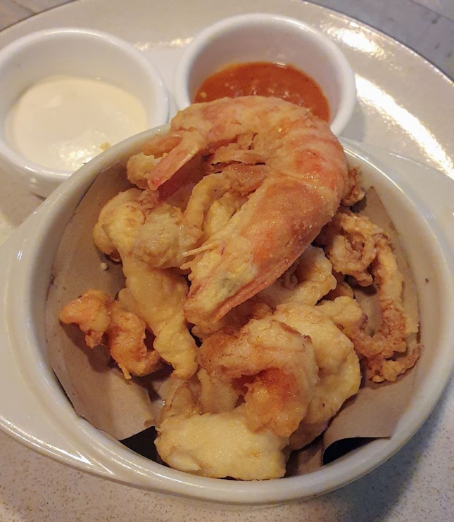 Golden fried seafood ($12) 🍤 7/10