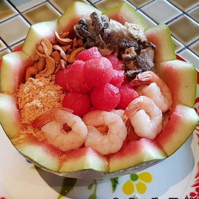 This watermelon fried rice is a unique dish in this Thai restaurant in Sentosa.
