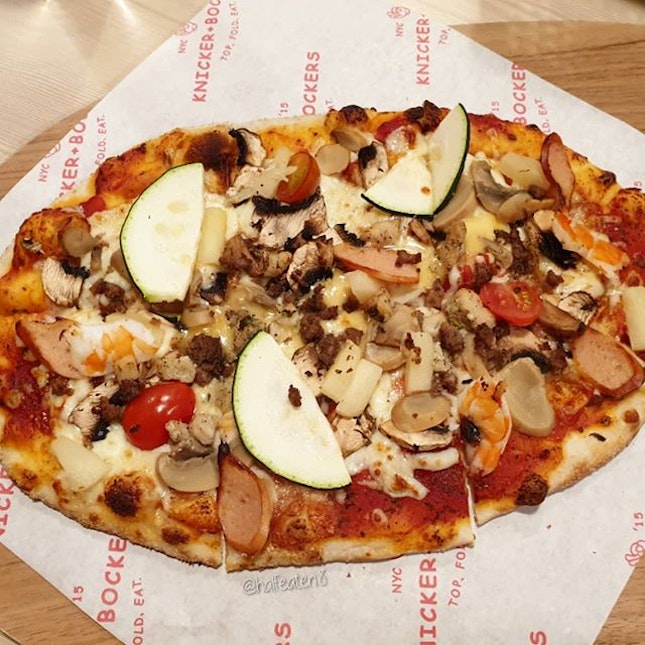 Pizza from Knicker + Bockers!
