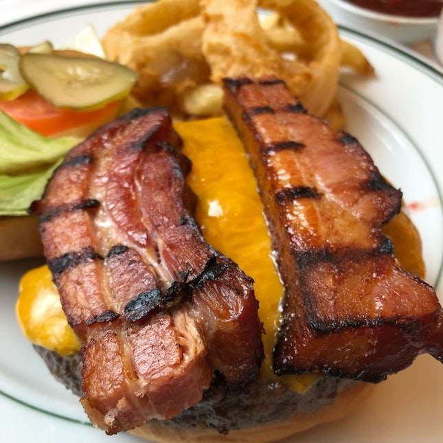 The Bacon on This Burger Takes The Cake