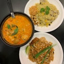 tom yum, pad thai & pineapple fried rice 😋