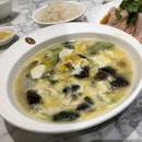 🐰 Poached Chinese Spinach with Assorted Eggs (S$12++).