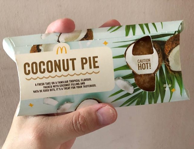 Coconut Pie (S$1.40).