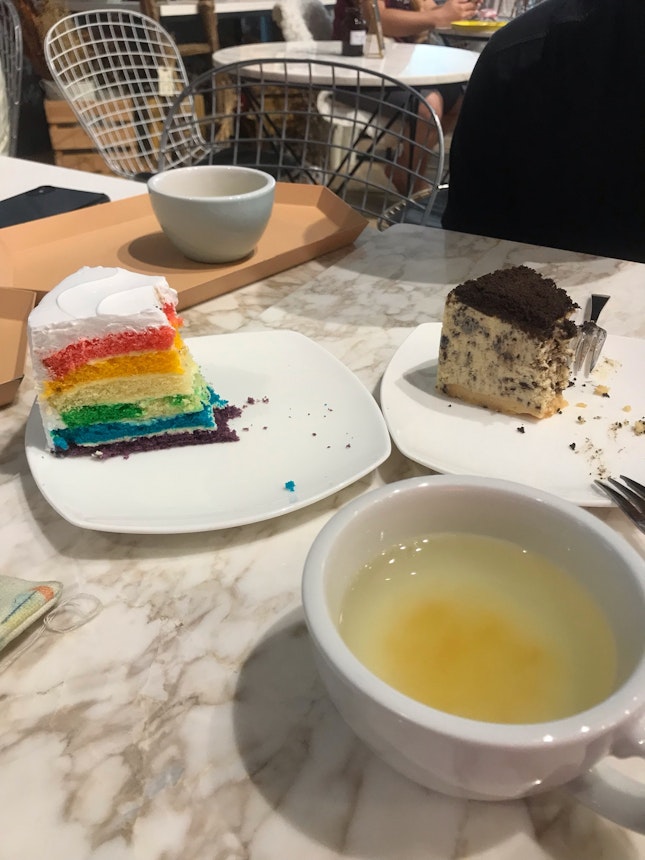 Rainbow Cake & Oreo Cheesecake