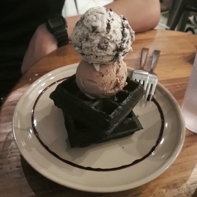Charcoal Waffles With Icecream
