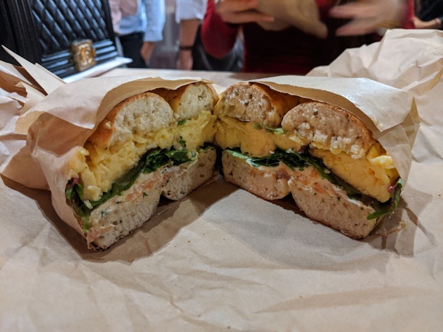 Bagel with Scrambled Eggs & Rocket Dill