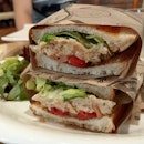 Red Snapper And Hummus Sabdwich 