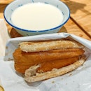 Soyabean Milk and Shaobing Youtiao Sandwich 