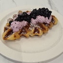 Blueberry cream cheese croffle