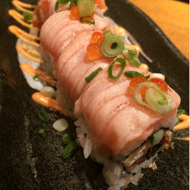 Salmon Skin Sushi 