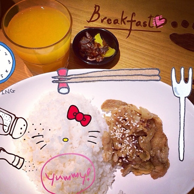 #breakfast #shirokuma curry #rice #yakiniku #scramble egg # yummy